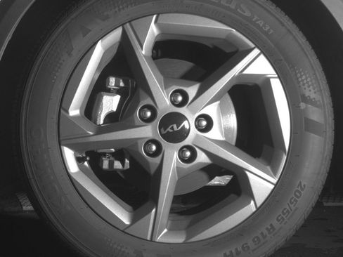 Used 2025 Kia K4 LXS image 12