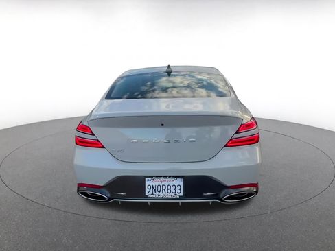 Used 2025 Genesis G70 2.5T image 12