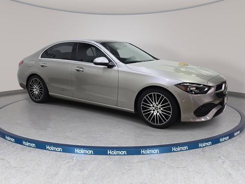 Used 2022 Mercedes-Benz C 300 4MATIC Sedan image 5