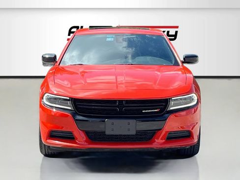 Used 2023 Dodge Charger SXT w/ Blacktop Package RWD image 2