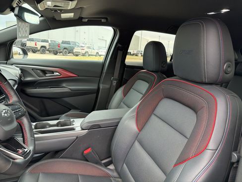 Certified 2024 Chevrolet Equinox EV RS image 10