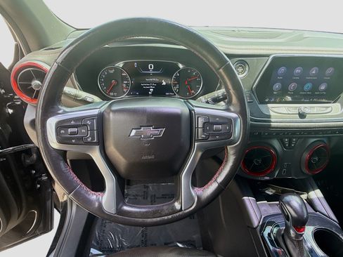 Used 2021 Chevrolet Blazer RS w/ Enhanced Convenience Package FWD image 8