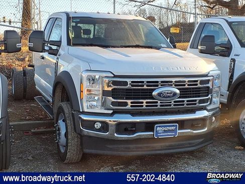 New 2026 Ford F550 4x4 Supercab Super Duty image 1