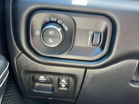 Used 2021 RAM 1500 Rebel w/ Rebel Level 2 Equipment Group AWD/4WD image 34