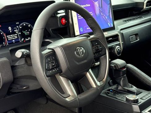 Used 2026 Toyota Tacoma TRD Sport image 18