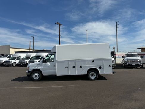 New 2026 Ford E-350 and Econoline 350 Super Duty w/ Power Equipment Group image 5