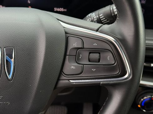 Used 2024 Buick Encore GX Sport Touring FWD image 19