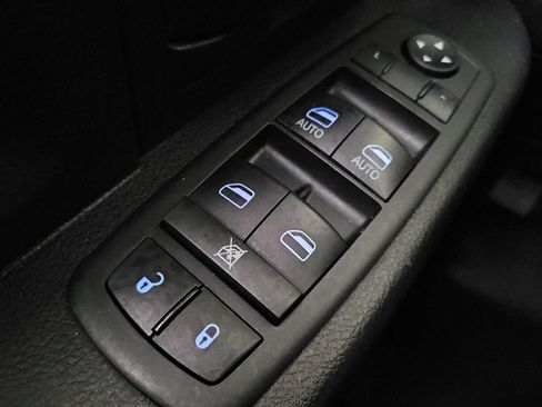 Used 2019 RAM 1500 Tradesman RWD image 27