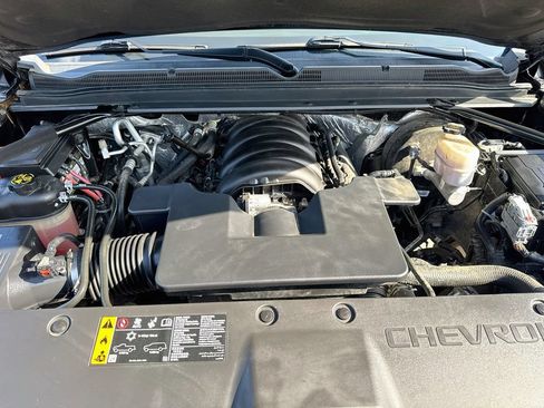 Used 2017 Chevrolet Tahoe Premier RWD image 40