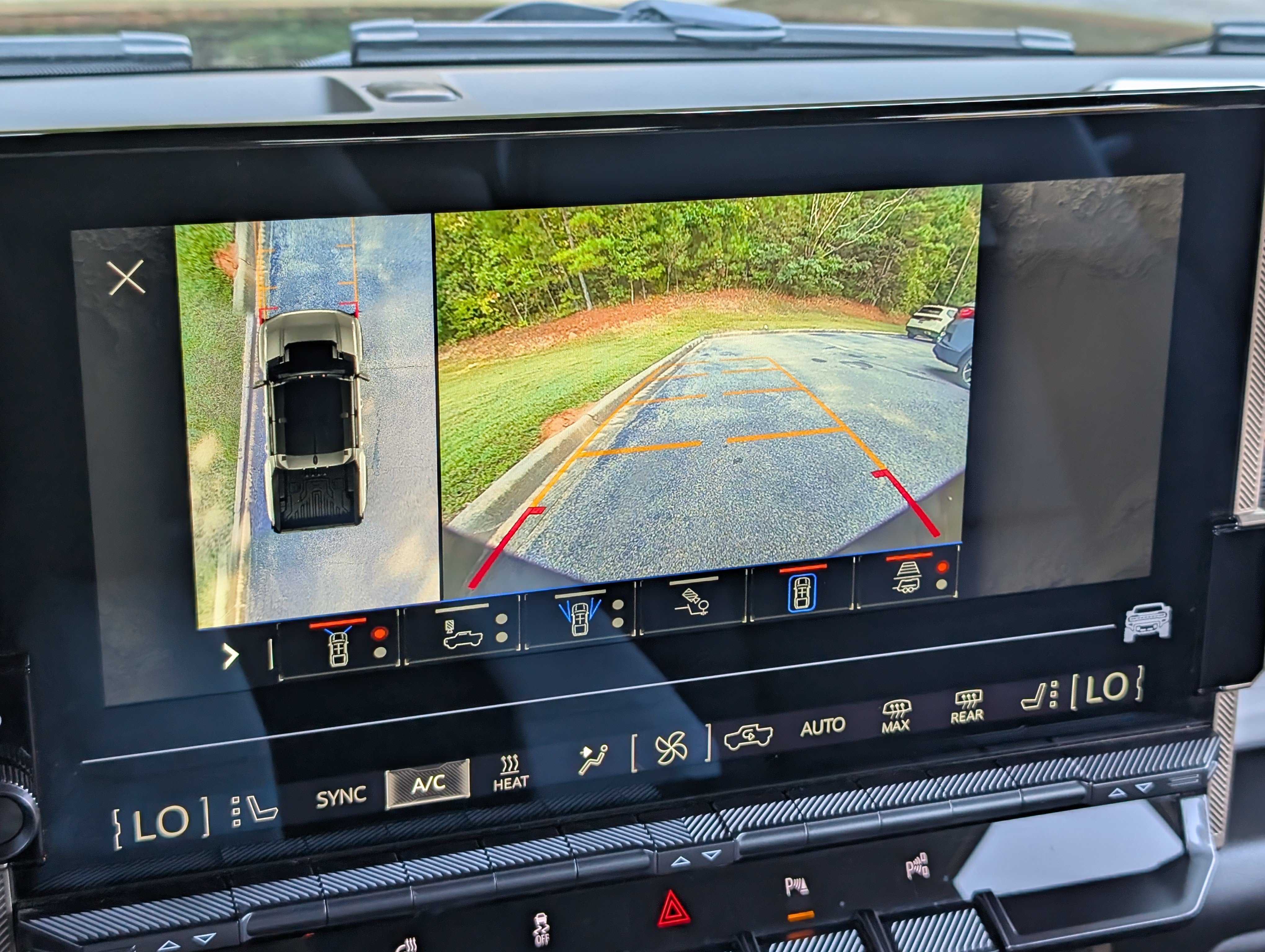 Used 2025 GMC Hummer EV 2X AWD/4WD image 27