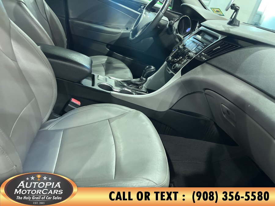 Used 2012 Hyundai Sonata Limited FWD image 13