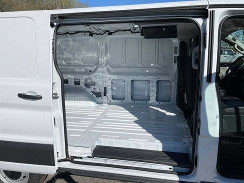 New 2026 Ford Transit 150 Low Roof RWD image 22