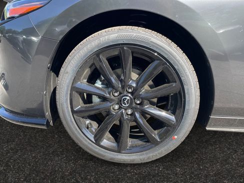 New 2026 MAZDA MAZDA3 Hatchback w/Premium Plus Pkg AWD/4WD image 13