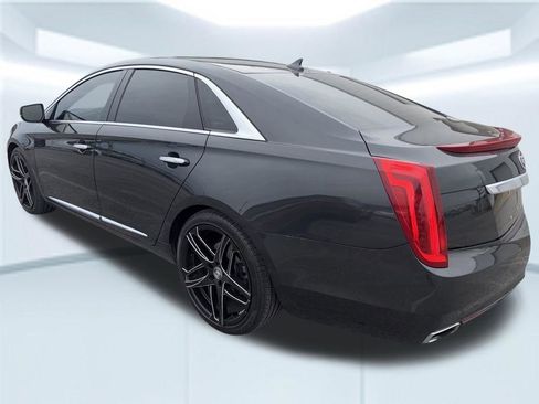 Used 2013 Cadillac XTS Platinum image 7