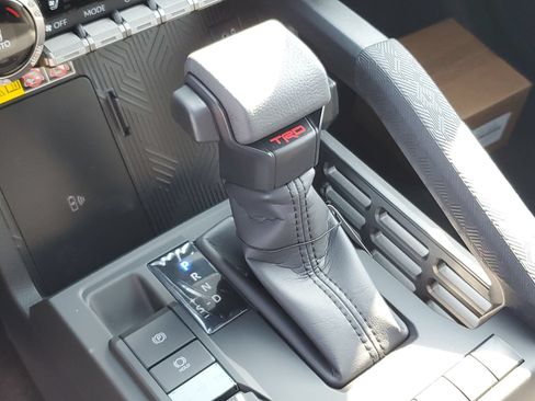 New 2026 Toyota Tacoma 4x4 Double Cab image 30