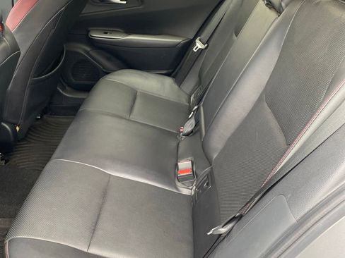Used 2024 Toyota Prius Prime FWD image 4