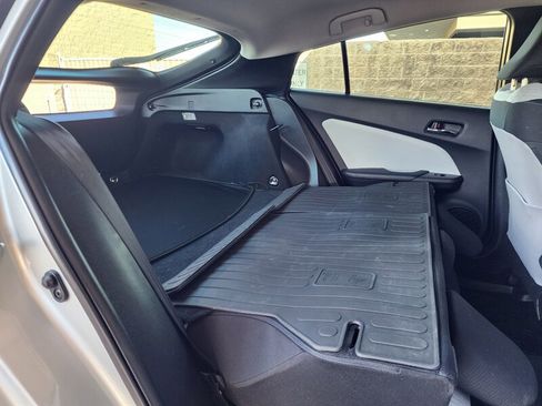 Used 2017 Toyota Prius Two FWD image 74