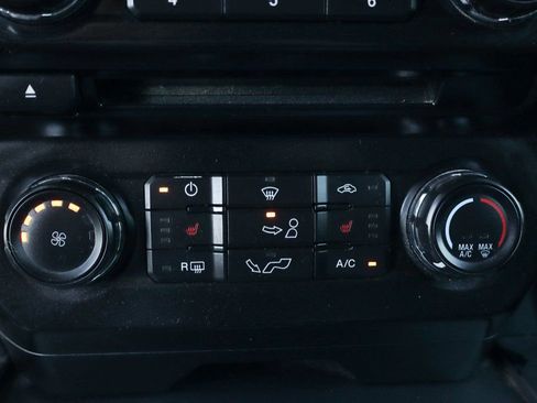 Used 2015 Ford F150 XLT w/ Equipment Group 302A Luxury image 34