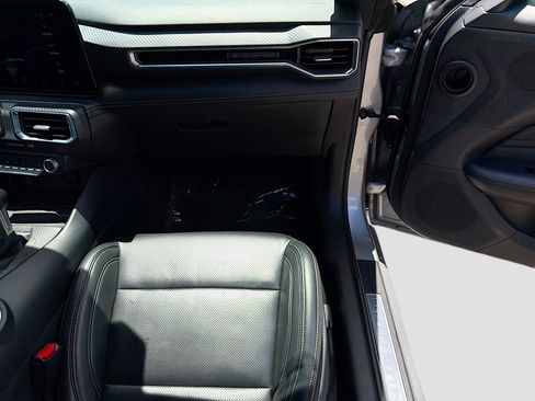 Used 2024 Ford Mustang Premium RWD image 17