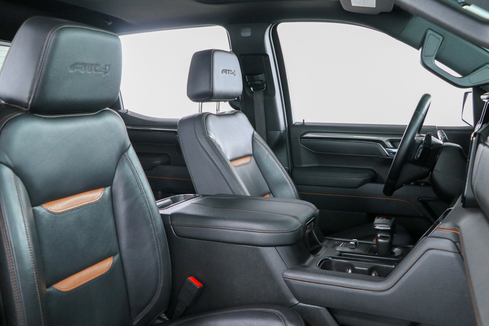 Used 2026 GMC Sierra 1500 AT4 w/ AT4 Premium Package AWD/4WD image 31