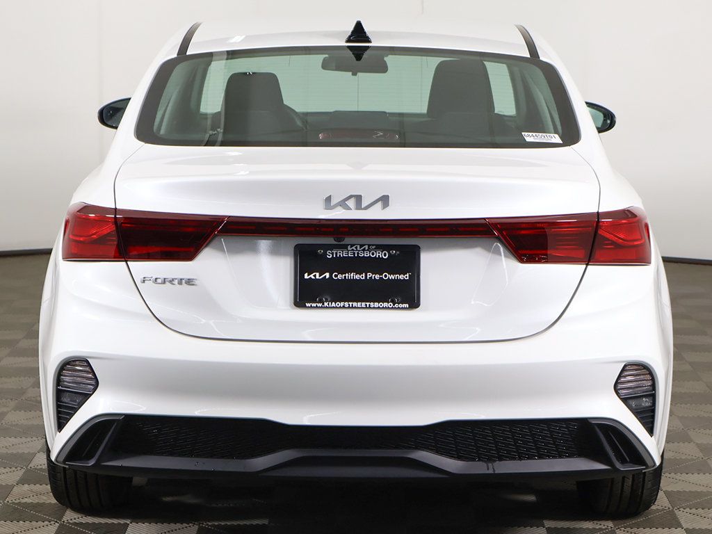 Used 2023 Kia Forte LXS w/ LXS Technology Package FWD image 11