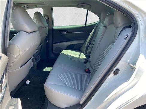 Used 2020 Toyota Camry SE w/ Audio Package FWD image 26