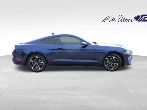Used 2020 Ford Mustang Coupe image 3