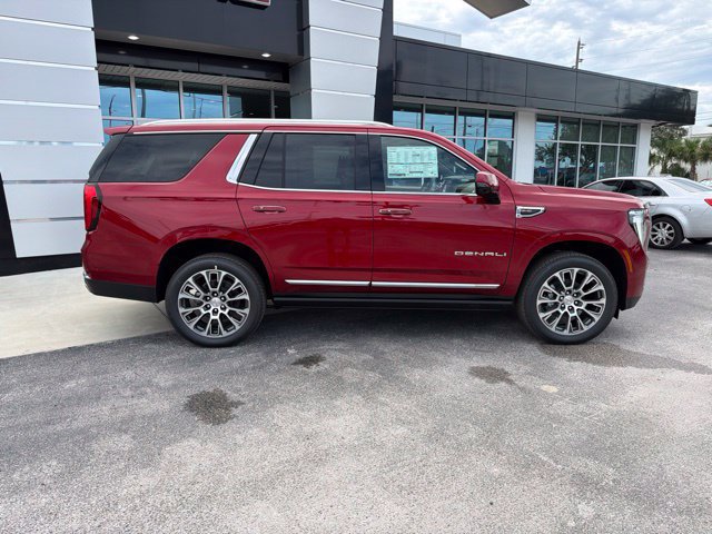 New 2026 GMC Yukon Denali w/ Denali Reserve Package AWD/4WD image 10