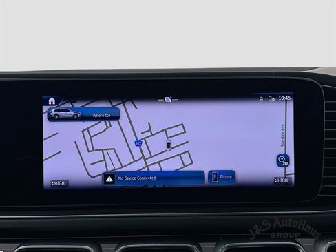 Used 2024 Mercedes-Benz GLS 63 AMG 4MATIC image 18