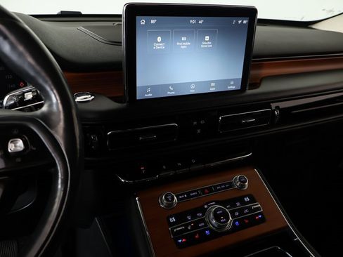 Used 2020 Lincoln Aviator Reserve w/ Equipment Group 202A image 5