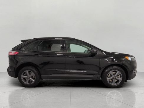 Used 2024 Ford Edge SEL w/ Sport Appearance Package AWD/4WD image 11