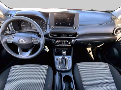 Used 2022 Hyundai Kona SE AWD/4WD image 14