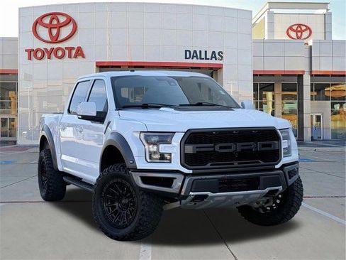 Used 2018 Ford F150 Raptor w/ Equipment Group 802A Luxury image 1