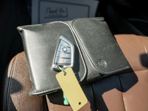 Used 2018 BMW X5 xDrive35d image 32