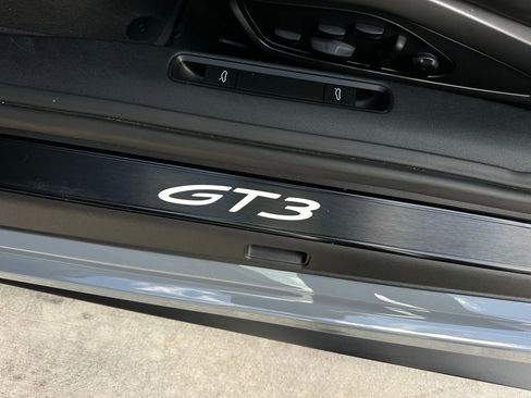 Used 2023 Porsche 911 GT3 image 21