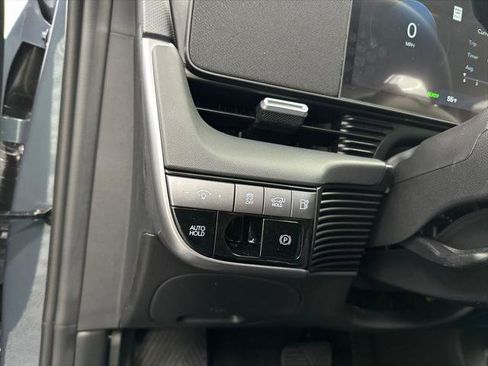 New 2026 Hyundai Ioniq 5 SEL image 32