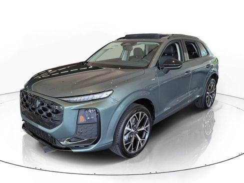 New 2026 Audi Q3 quattro 2.0T AWD/4WD image 2