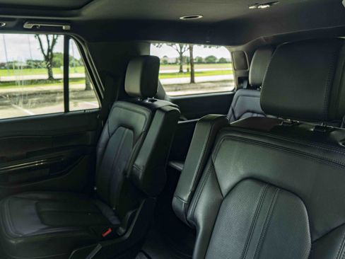 Used 2021 Ford Expedition Limited RWD image 18