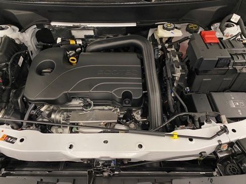 New 2026 Chevrolet Equinox LT w/ Convenience Package II image 24