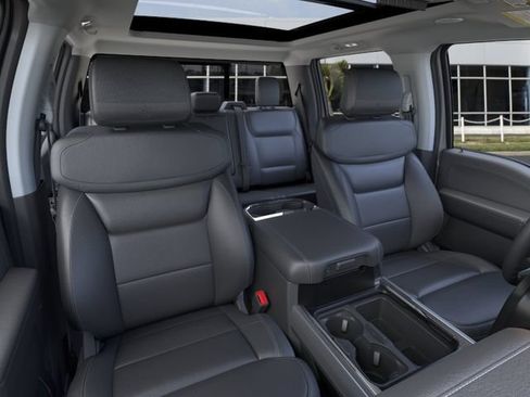 New 2026 Ford F350 Lariat w/ Black Appearance Package AWD/4WD image 10