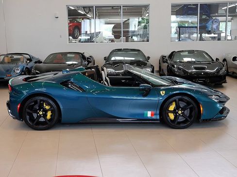 Certified 2022 Ferrari SF90 Spider AWD/4WD image 77