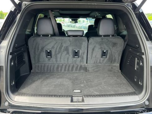 Used 2024 GMC Acadia Denali w/ LPO, Floor Liner Package AWD/4WD image 31