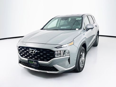 Used 2023 Hyundai Santa Fe SE FWD image 3