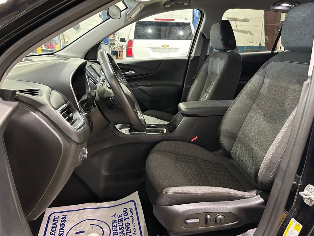 Used 2022 Chevrolet Equinox LT FWD image 17
