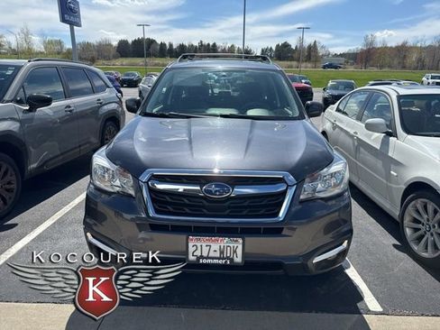 Used 2018 Subaru Forester 2.5i Premium AWD/4WD image 2