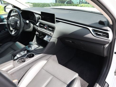 Used 2026 Genesis G70 2.5T RWD image 18