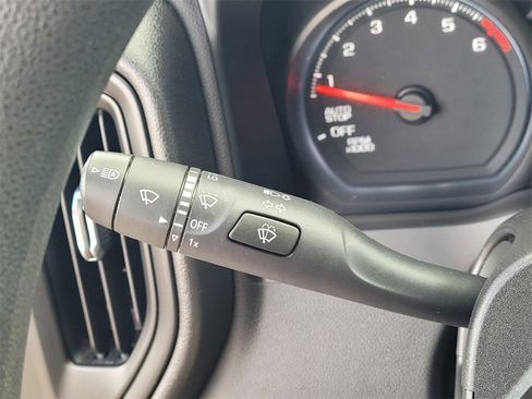 Used 2023 Chevrolet Silverado 1500 Custom image 14