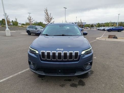 Used 2021 Jeep Cherokee Latitude Plus AWD/4WD image 8