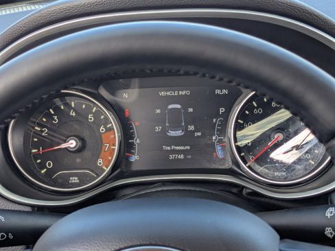 Used 2021 Jeep Compass Latitude w/ Sun and Sound Group image 26