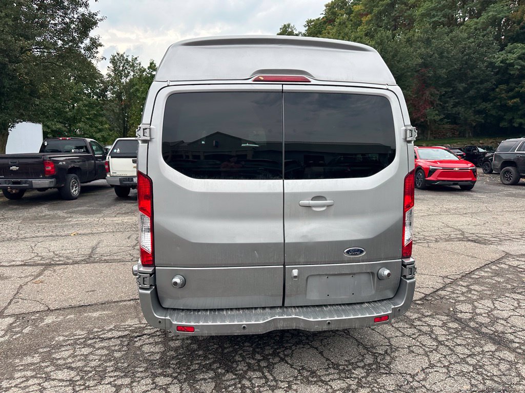 Used 2017 Ford Transit 150 148 Low Roof w/ Exterior Upgrade Package RWD image 4